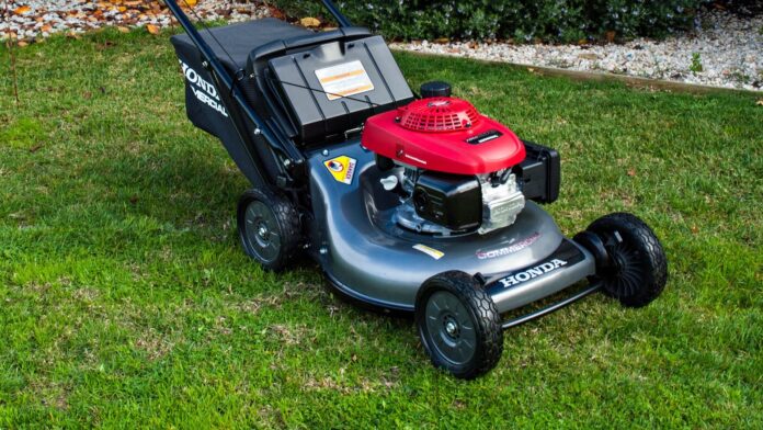 Honda hru216 mowers Brisbane